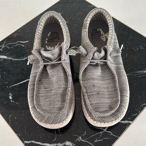 Men’s Hey Dude Loafers Size 9